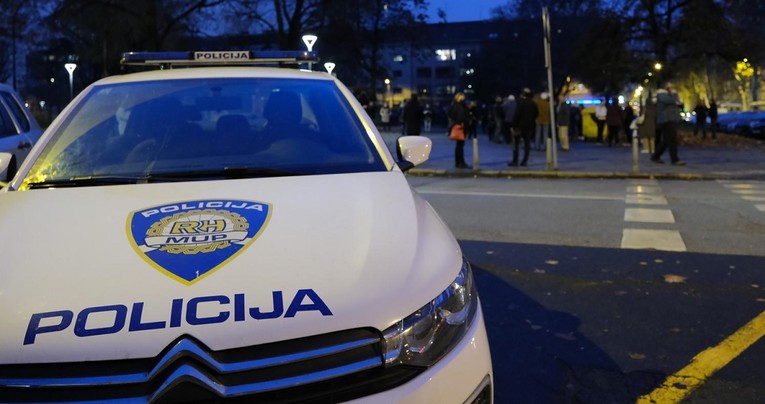 Žena pokušala ubiti muškarca u Karlovcu, uhićena je