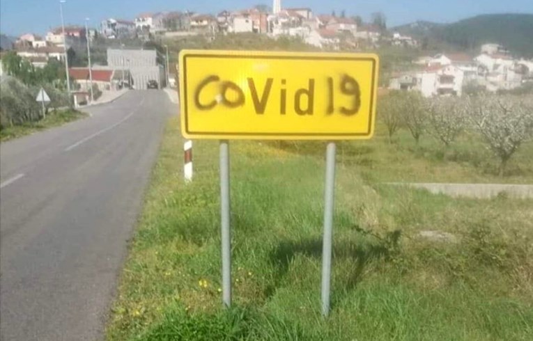 Netko je "preimenovao" selo pored Metkovića: "Nisu lagano po*izdili nego ohoho"
