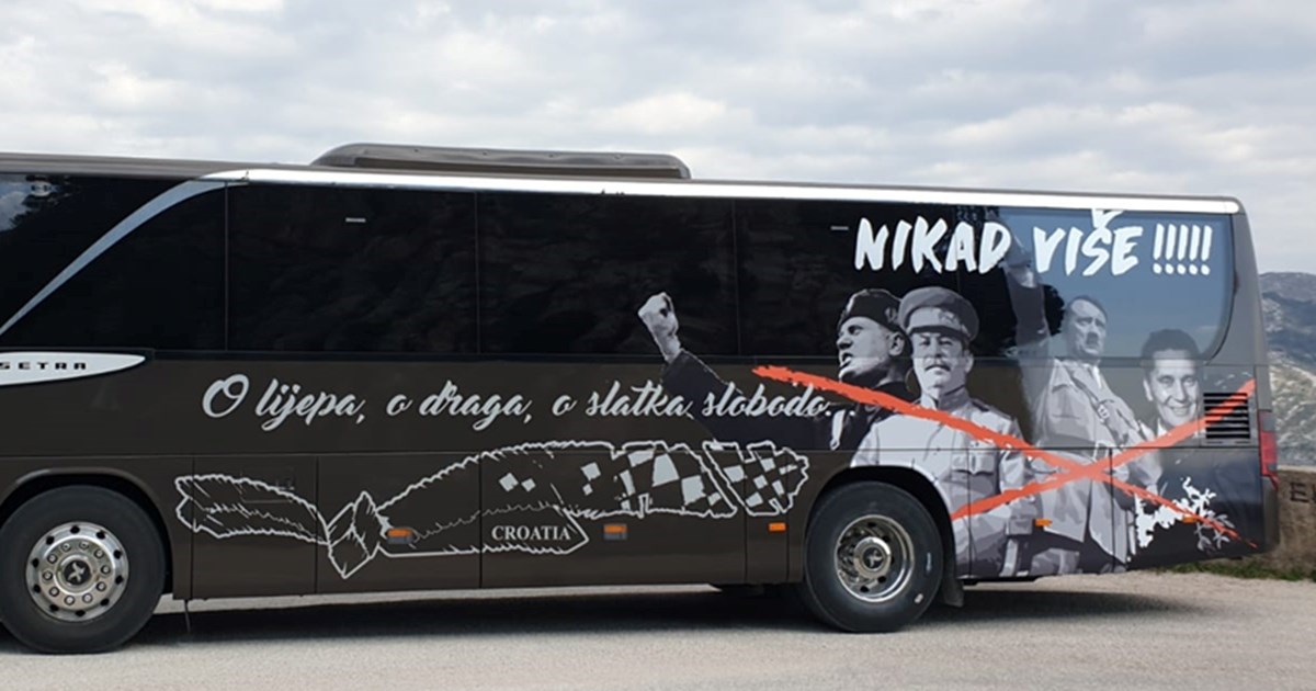 FOTO Bus s prekriženim licima Hitlera, Mussolinija, Staljina i Tita vozi po Splitu