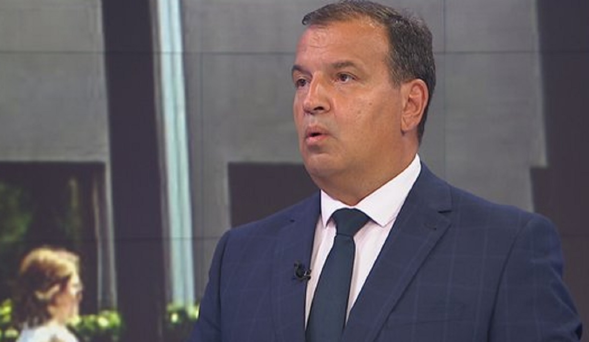 Beroš o maskama na otvorenom: Ima smisla u Hrvatskoj uvesti nešto slično