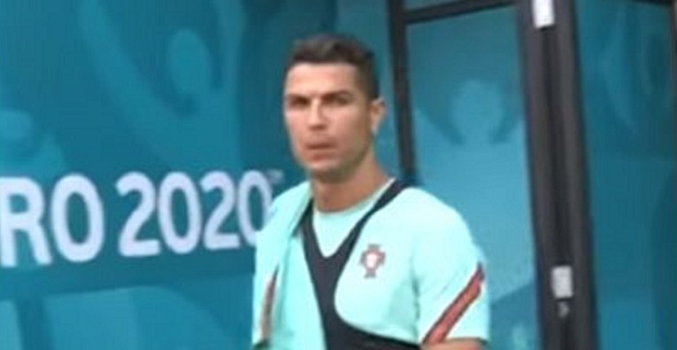 Ronaldovo obraćanje kamermanu je hit: "Prijatelju, pa nemoj već sada sve snimati"