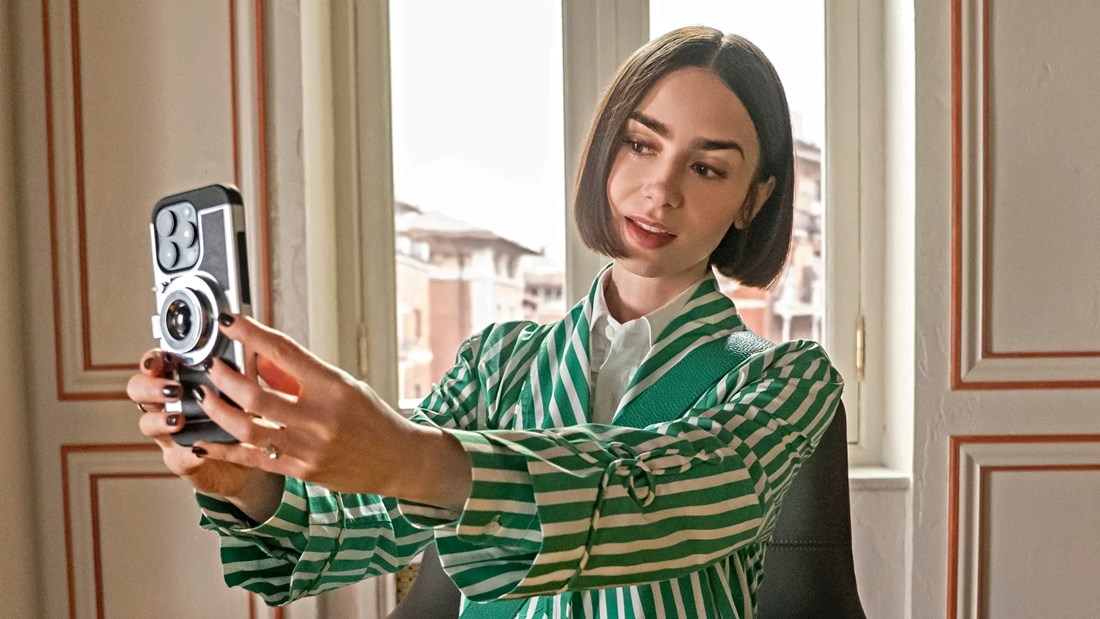 Kratki smeđi nokti su zimski hit inspiriran serijom Emily u Parizu