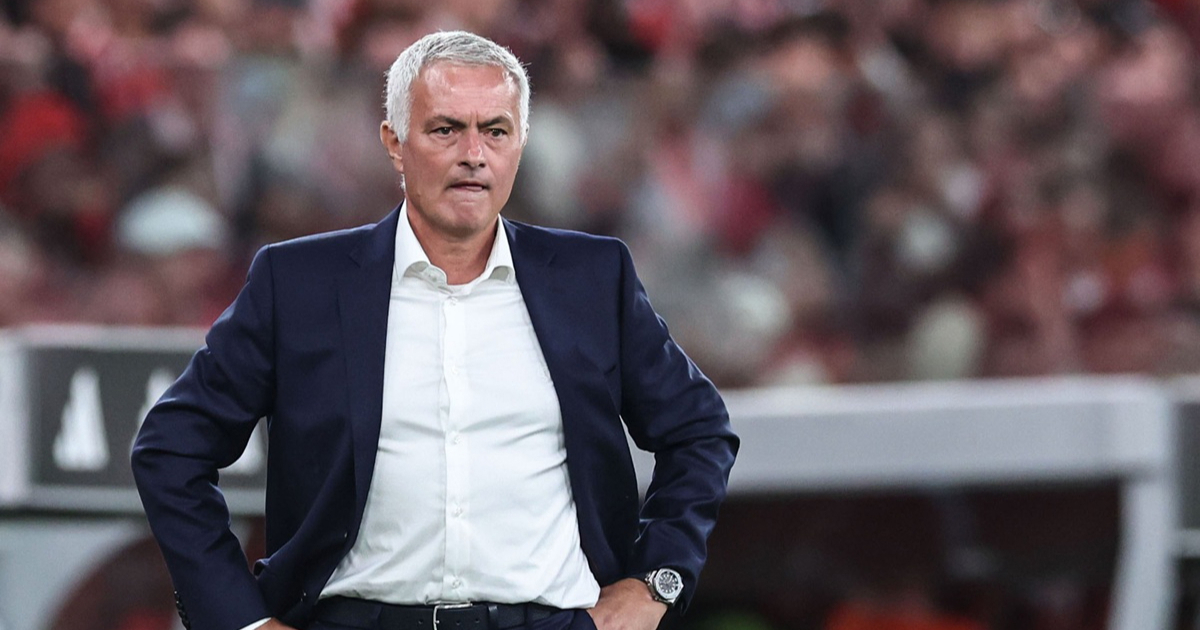 Mourinho otkrio kako je motivirao igrača: Izuo sam cipelu, skinuo čarapu