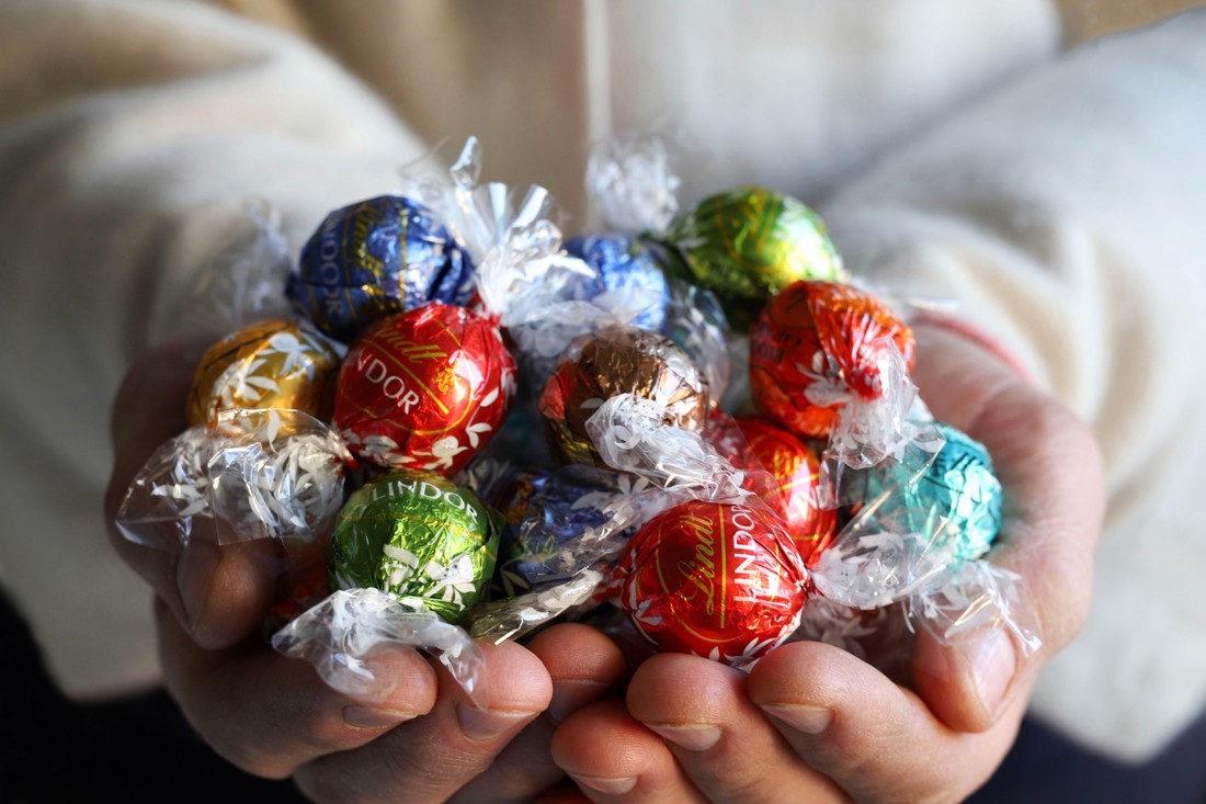 Lindt predstavio novi jesenski okus popularnih Lindor čokoladnih kuglica