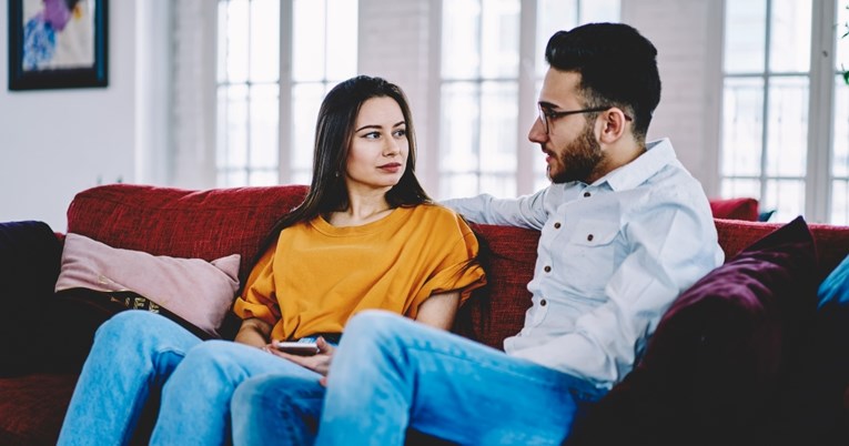 Psiholozi tvrde da emocionalno inteligentni ljudi izbjegavaju tri fraze