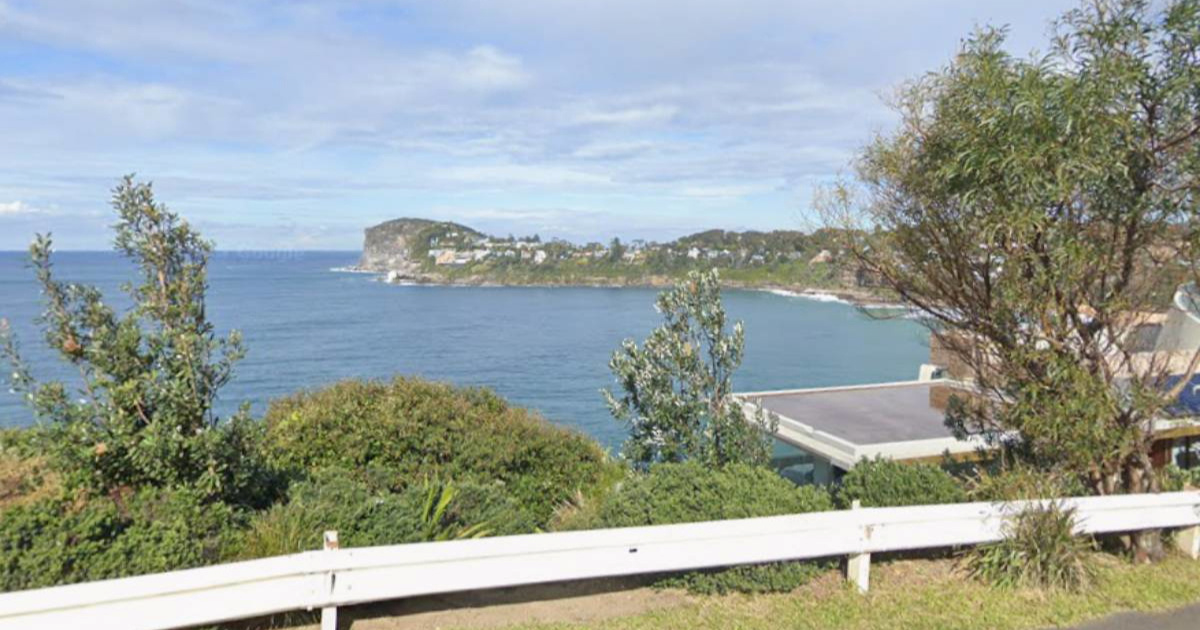 Prevrnuo se brod u Sydneyu: Muškarac preminuo, za dječakom (14) još se traga