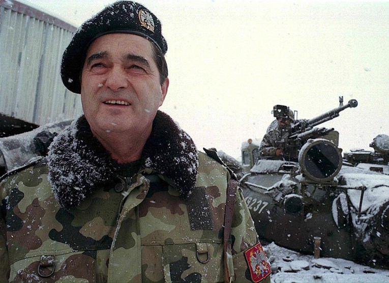 Ratni zločinac Nebojša Pavković pušten na slobodu, došao u Beograd