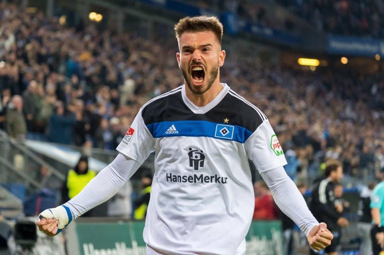 Luka Vušković je poludio zbog transparenta o bratu s natpisom "Mar💉o"