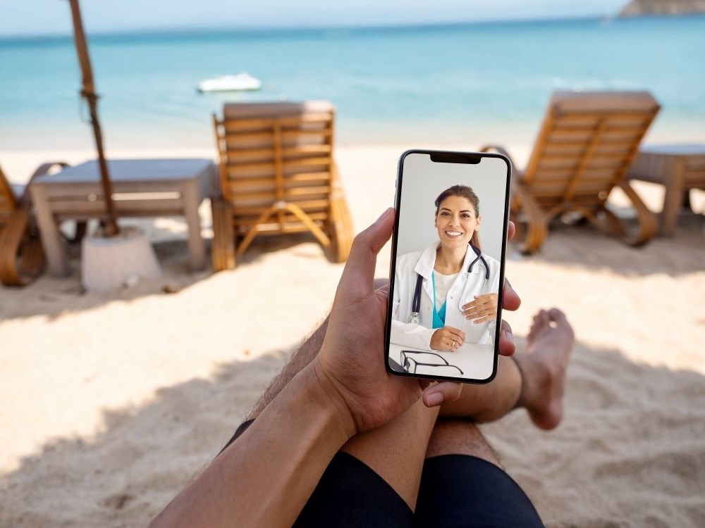 Korisnicima UNIQA putnog osiguranja odsad dostupna i besplatna usluga telemedicine