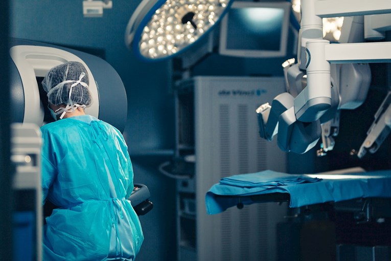 Znate li što je robotska kirurgija?