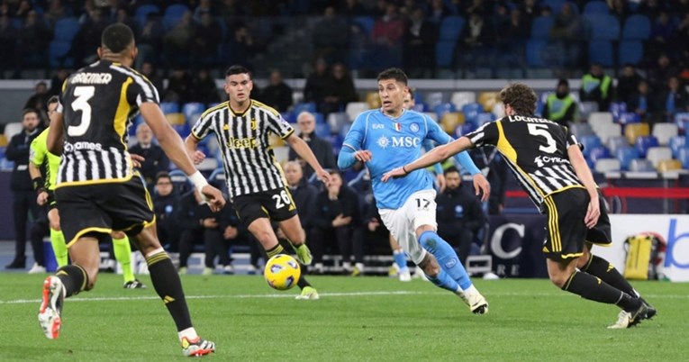 VIDEO Napoli u derbiju slavio protiv Juventusa. Inter je sve bliže naslovu prvaka