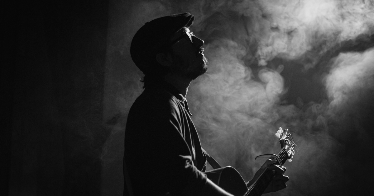 VIDEO Vinko Ćemeraš predstavio spot za novi rock singl Someday