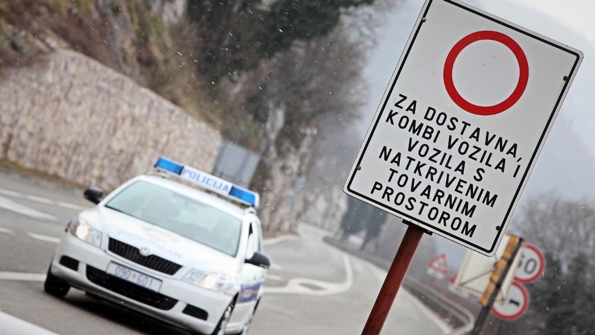 HAK: Jak vjetar na Jadranskoj magistrali, magla u unutrašnjosti