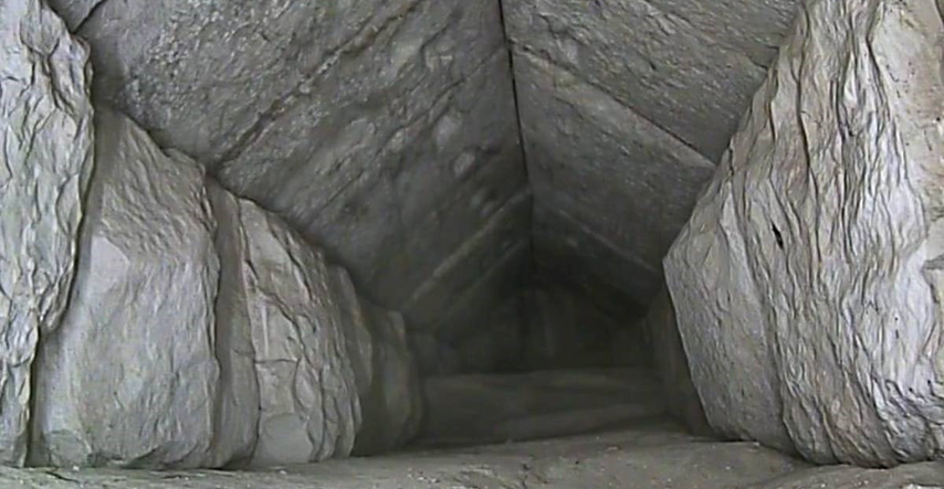 FOTO Otkriven skriveni hodnik u Velikoj piramidi u Gizi