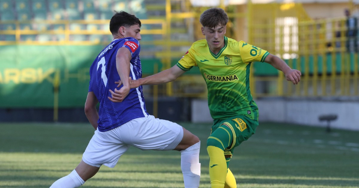 UŽIVO Spektakl u Puli. Lokomotiva opet povela, Istri poništen gol