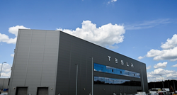 Tesla gasi 400 radnih mjesta u Njemačkoj