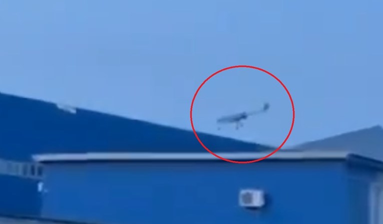 VIDEO Ukrajinci pogodili važan ruski aerodrom. Dobro je snimljen trenutak napada