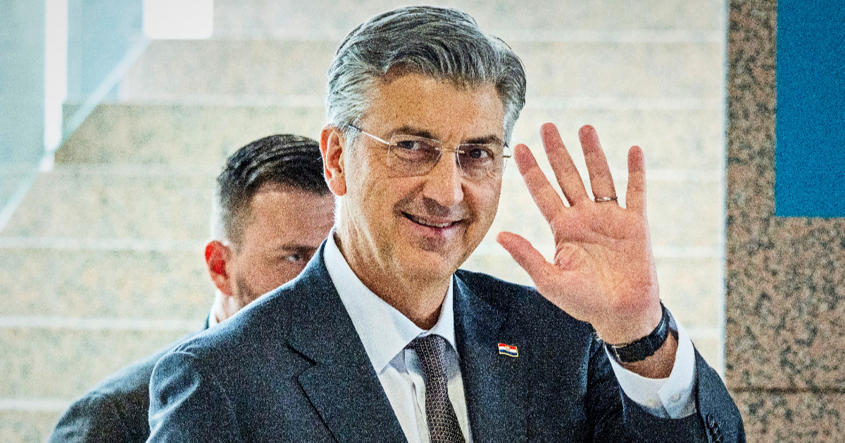 Plenković čestitao Uskrs. "Ustrajat ćemo u zalaganju za mir"