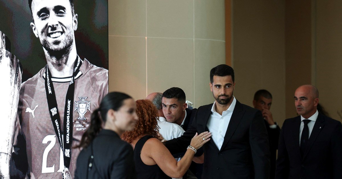 VIDEO Dirljiva počast Diogu Joti. Suigrači u suzama, Neves mu posvetio tetovažu