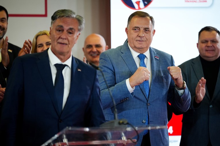 Dodik u Budimpešti ponovno hvalio Orbana: "Impresivno je slušati njegove procjene"