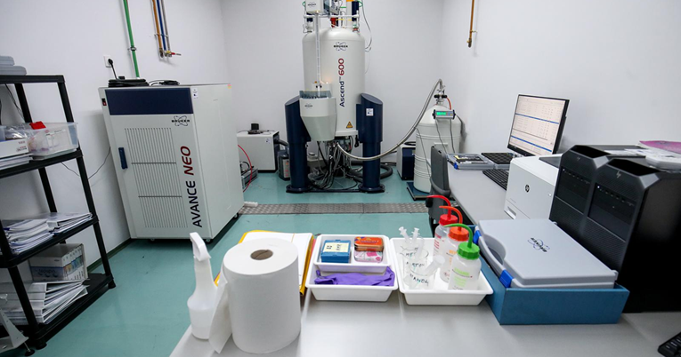 Znanstvenici s PMF-a sintetizirali potpuno novi materijal - murunskit