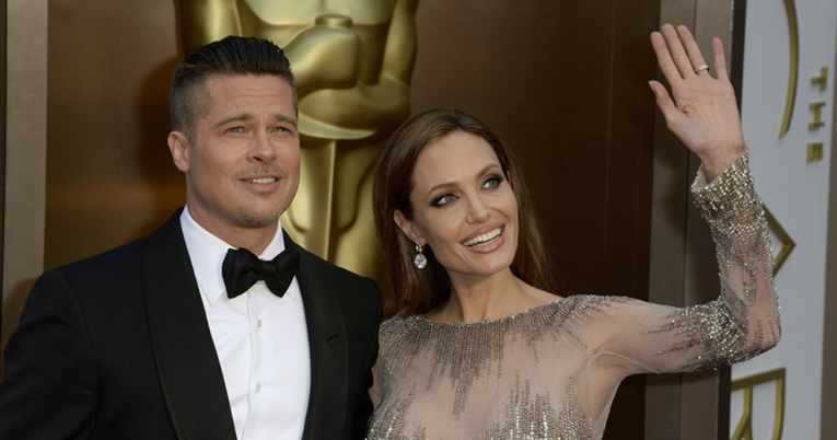 Brad Pitt tvrdi da je Angelina Jolie ovo učinila kako bi mu se osvetila nakon rastave
