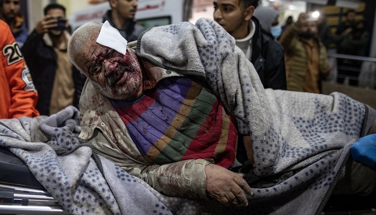 Ljudi u Gazi umiru jer u bolnicama nema struje i kisika