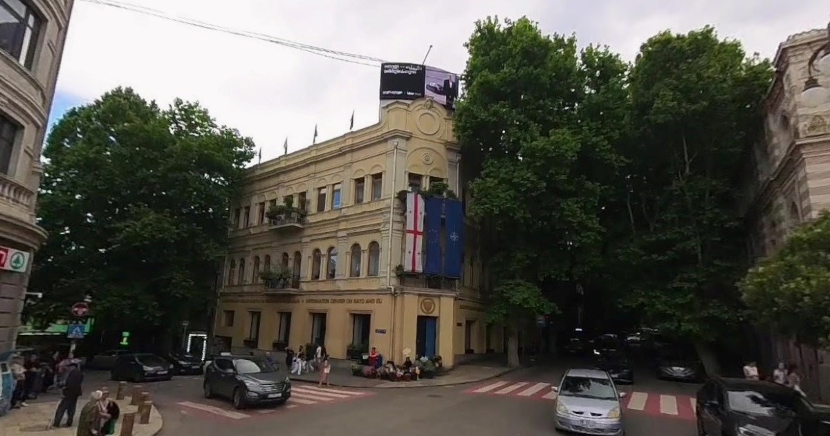 Gruzija se sve više okreće Moskvi. Zatvaraju informacijski centar EU-a i NATO-a 