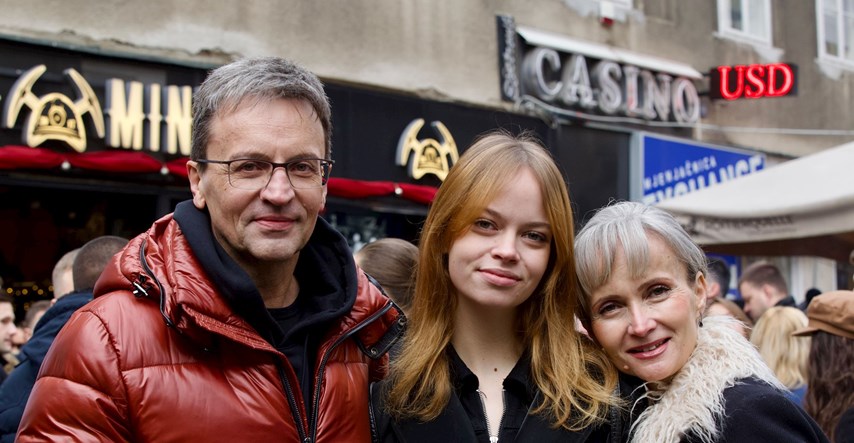 Saša Kopljar Badnjak provodi u centru Zagreba sa suprugom i kćeri manekenkom