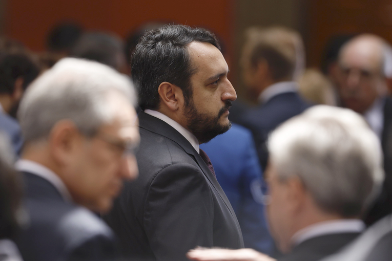 SAD mu ukinuo vizu, on piše Trumpu: Ovo je grub i izopačen politički čin