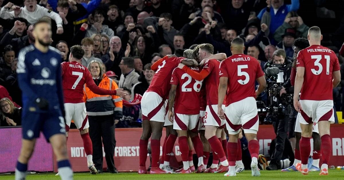 Manchester United izgubio od hit-kluba, Arsenal pobijedio Fulham