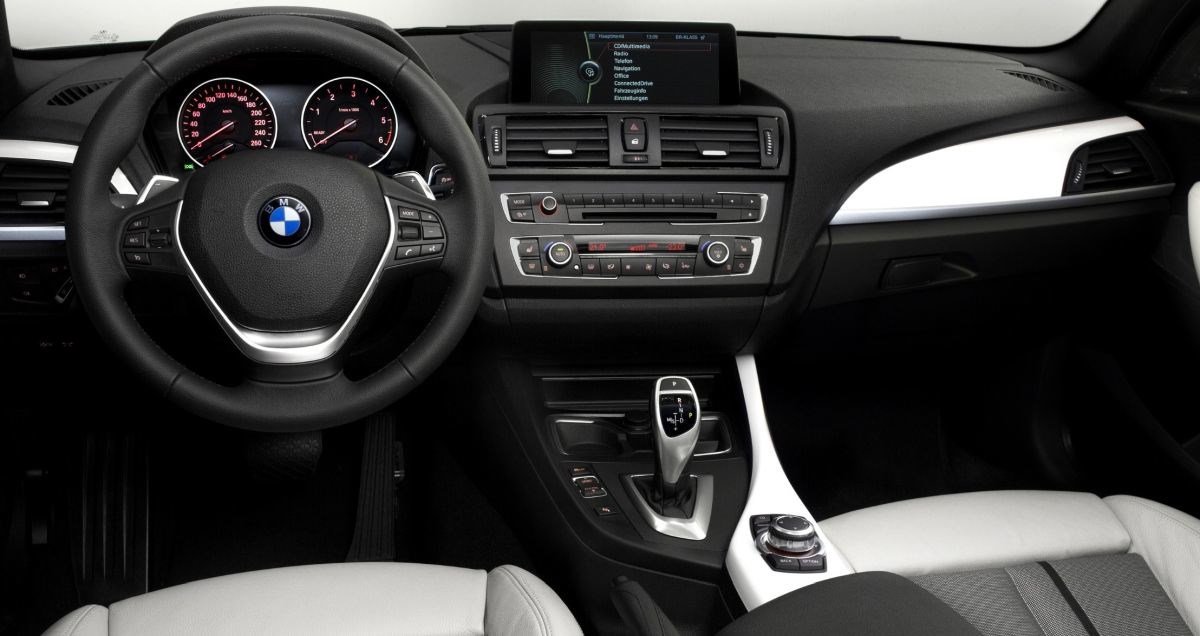 BMW ukida legendarni iDrive kotačić nakon više od dva desetljeća