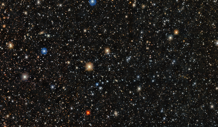 Drevna zvijezda otkriva tajne prve svjetlosti svemira