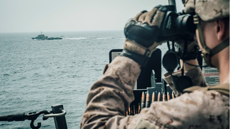 Iranski vojni brodovi opasno se približili američkim, bili su udaljeni desetak metara