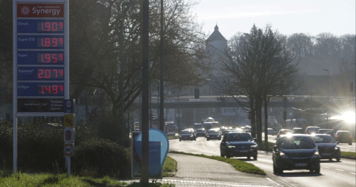 Njemačka razmatra uvođenje posebnog poreza zbog rasta cijena goriva