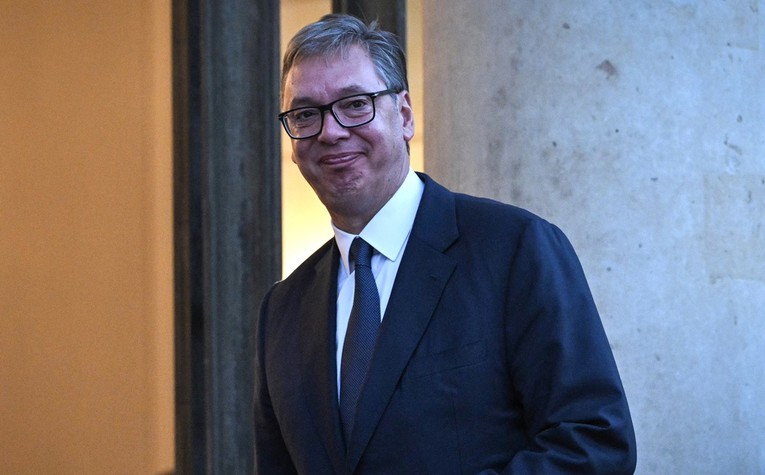 Vučić danas podnosi ostavku na mjesto predsjednika Srbije. Želi ponovno biti premijer