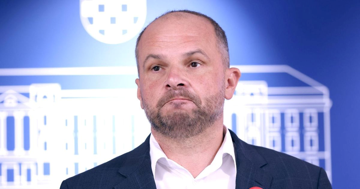 HDZ: Kukavica Hajdaš nije ni riječ izustio kad je Tomašević odobrio koncert Thompsona