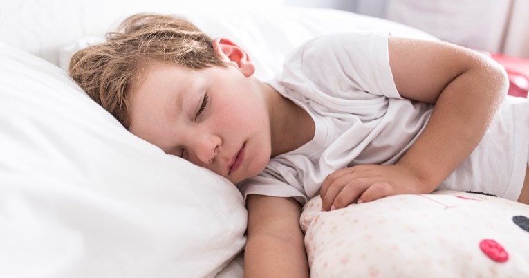 Učiteljica otkrila kada bi djeca trebala ići spavati, roditeljima to zvuči nemoguće