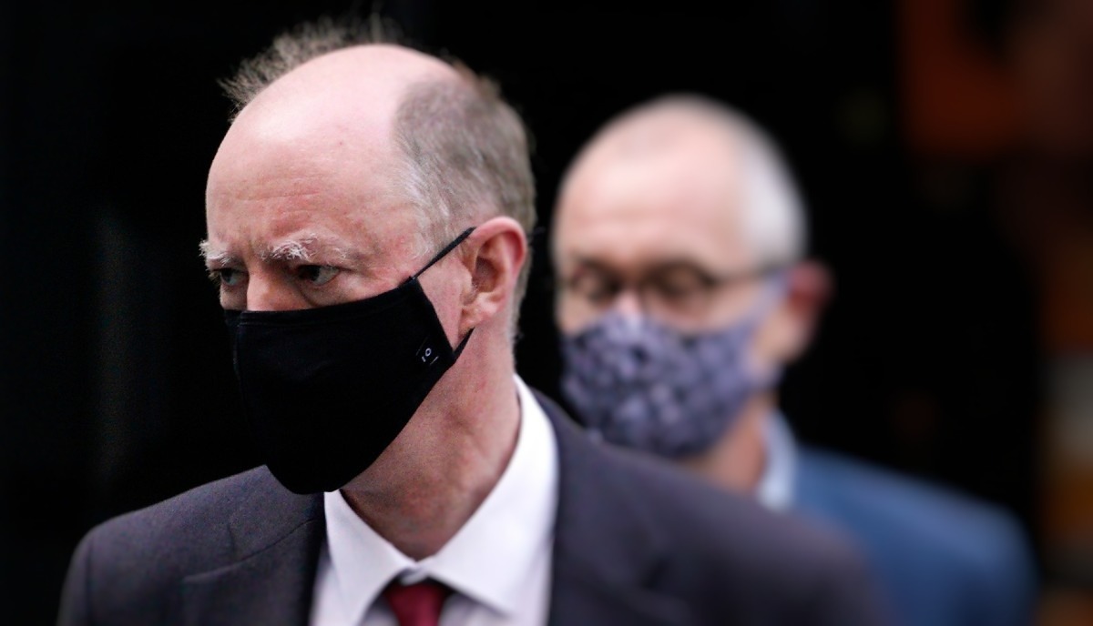 Glavni britanski epidemiolog: Pred nama je duga zima