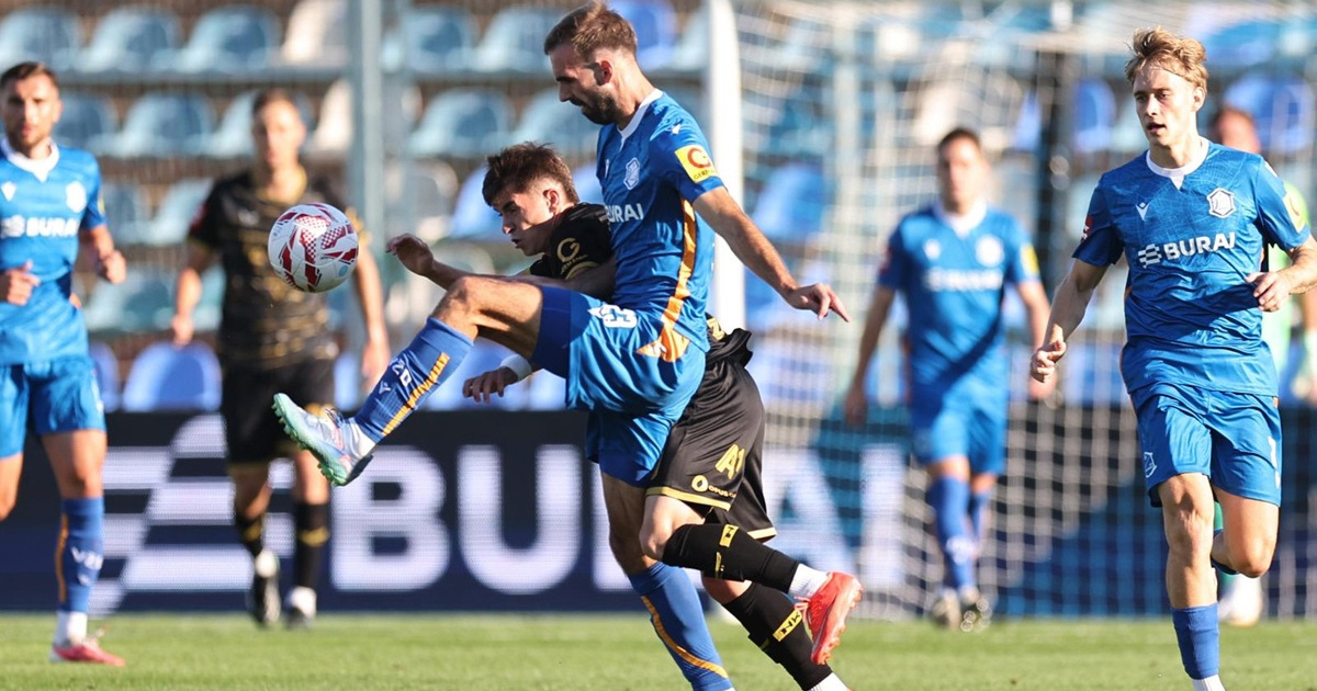 UŽIVO Dobre prilike na obje strane. Varaždin i Osijek žele prestići Hajduk