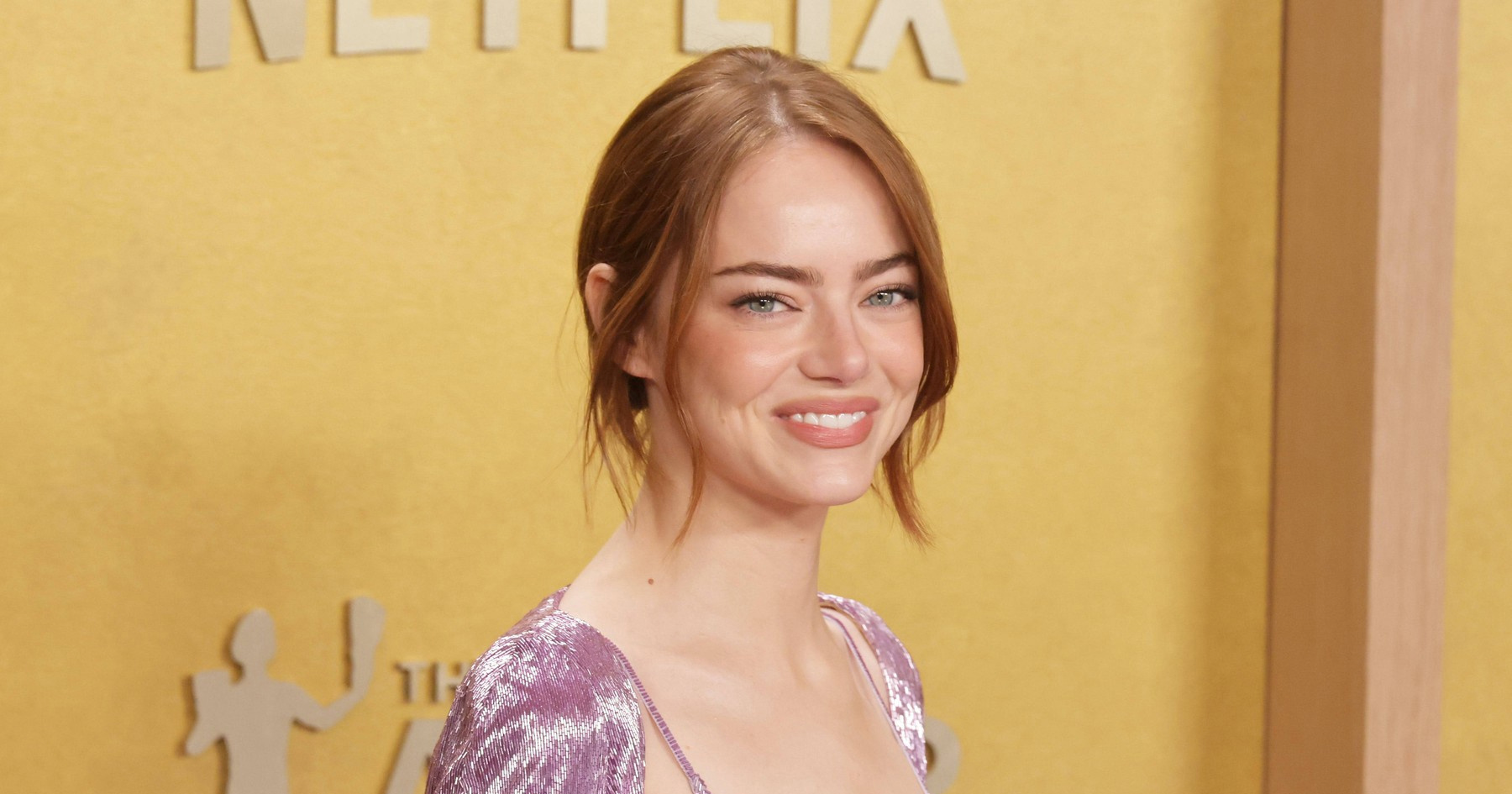 Prirodne i guste obrve opet su trend. Kako ih oblikovati kod kuće?