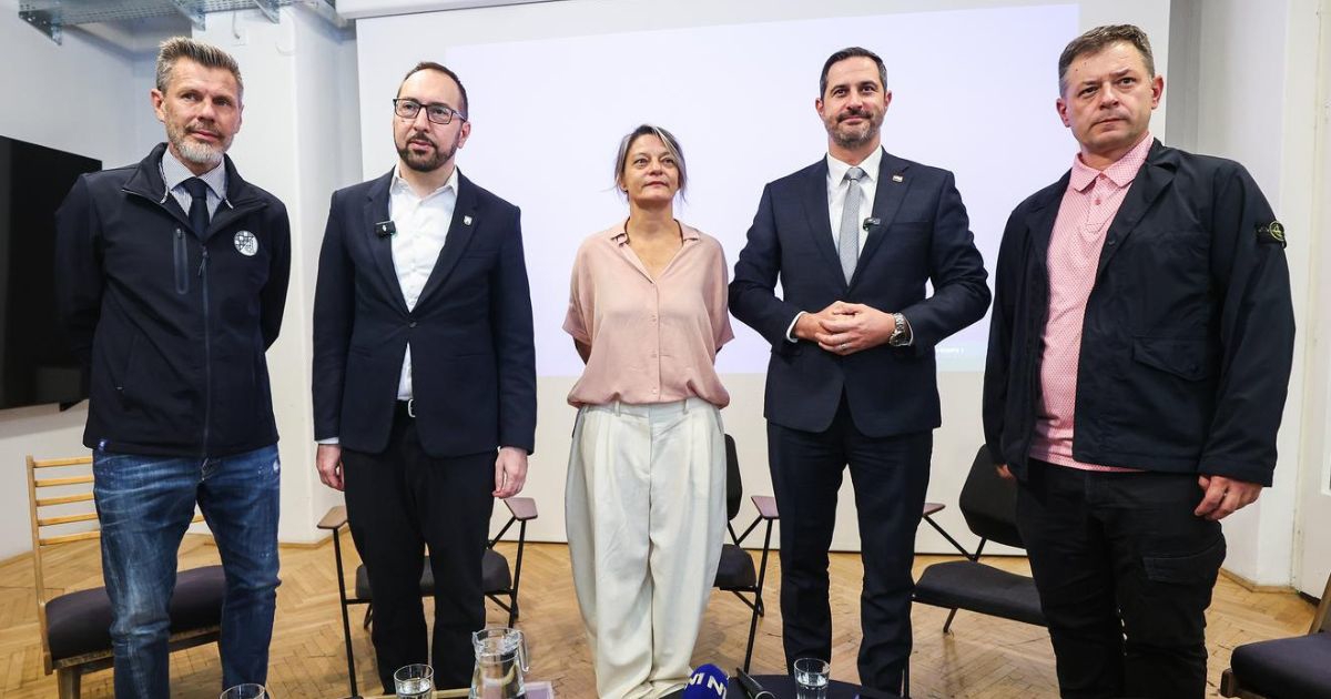 Priča o Maksimiru sve više smrdi. Žiri gledao radove prije nego su svi bili predani