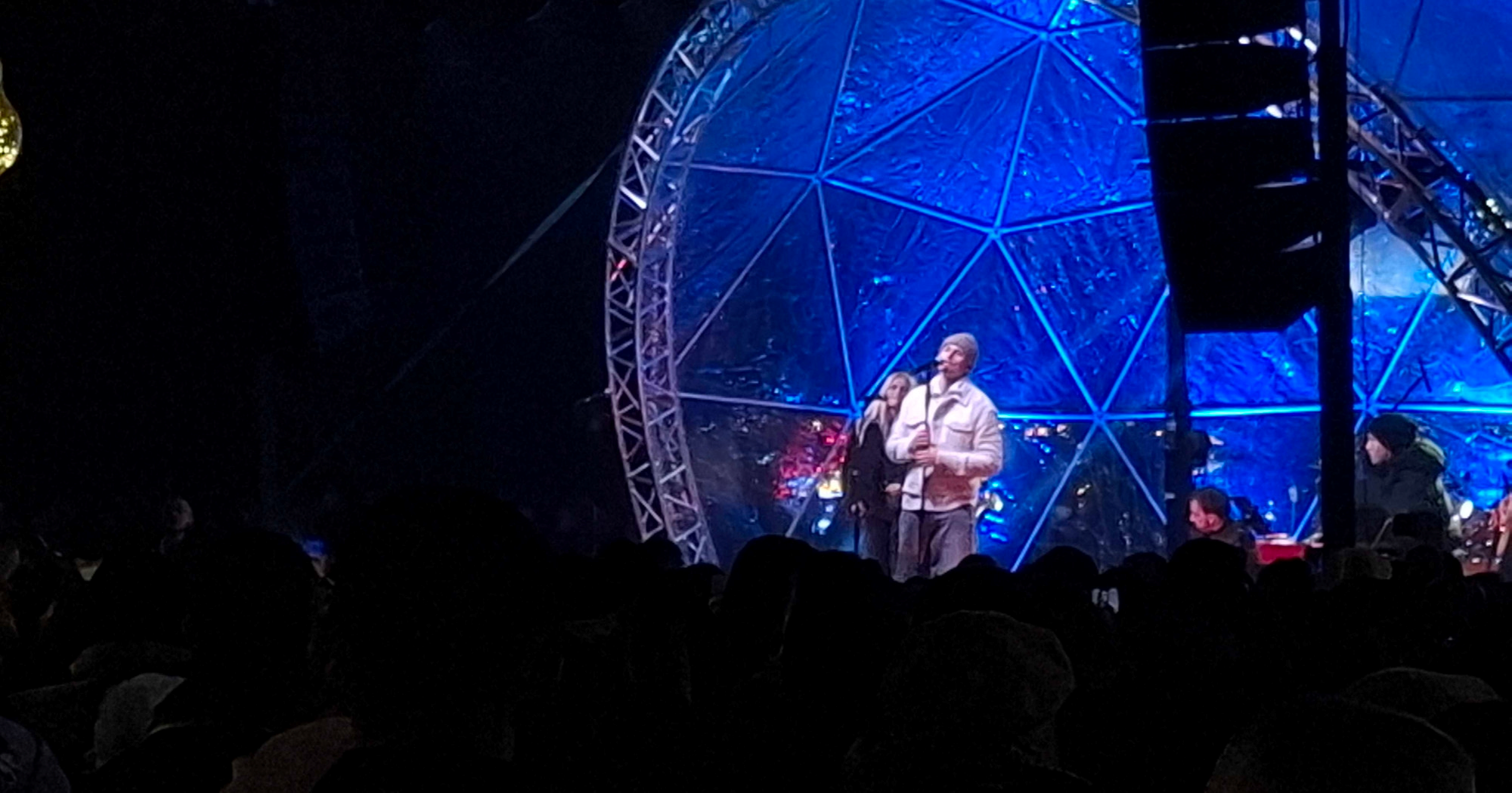 VIDEO Jakov Jozinovi&#x107; nastupio u Virovitici, okupila se gomila ljudi