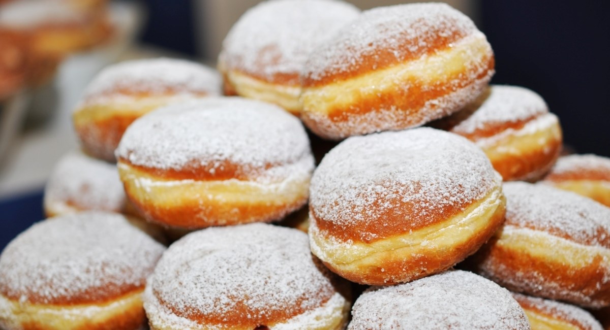 Ovo su najbrže krafne koje ćete ikada napraviti, a nevjerojatno su meke i sočne