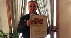 Nagrađen policajac koji je skočio u more i spasio čovjeka na karnevalu u Rijeci