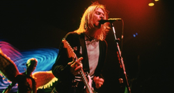 Prodaje se gitara koju je Kurt Cobain razbio na koncertu