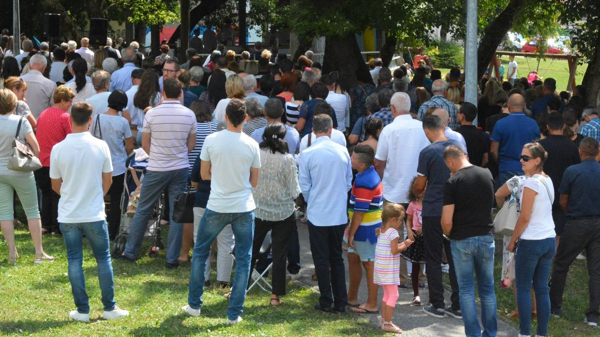 Netko se zarazio na misi u Slavoniji, Stožer apelirao na ljude koji su bili na njoj