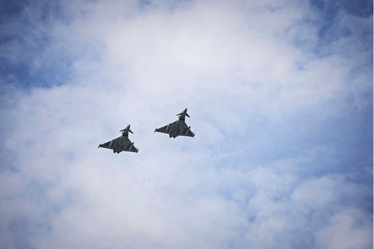 Britanija šalje dodatne borbene avione na Bliski istok