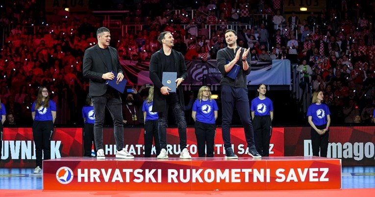 Puna Arena ovacijama ispratila Duvnjaka, Pešića i Karačića u reprezentativnu mirovinu