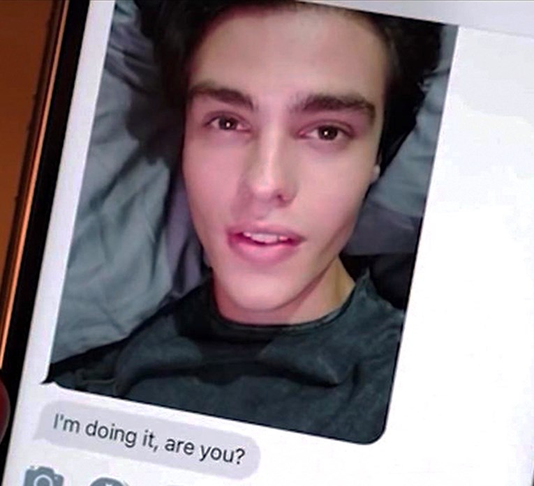 ANKETA Treba li i Hrvatska zabraniti društvene mreže mlađima od 16?